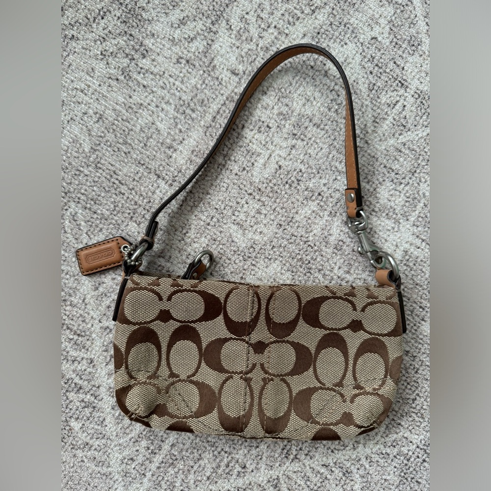 COACH wristlet/mini pouch